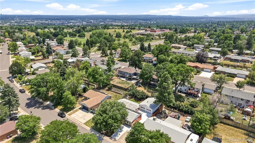 4264 W Radcliff Avenue Denver CO 80236