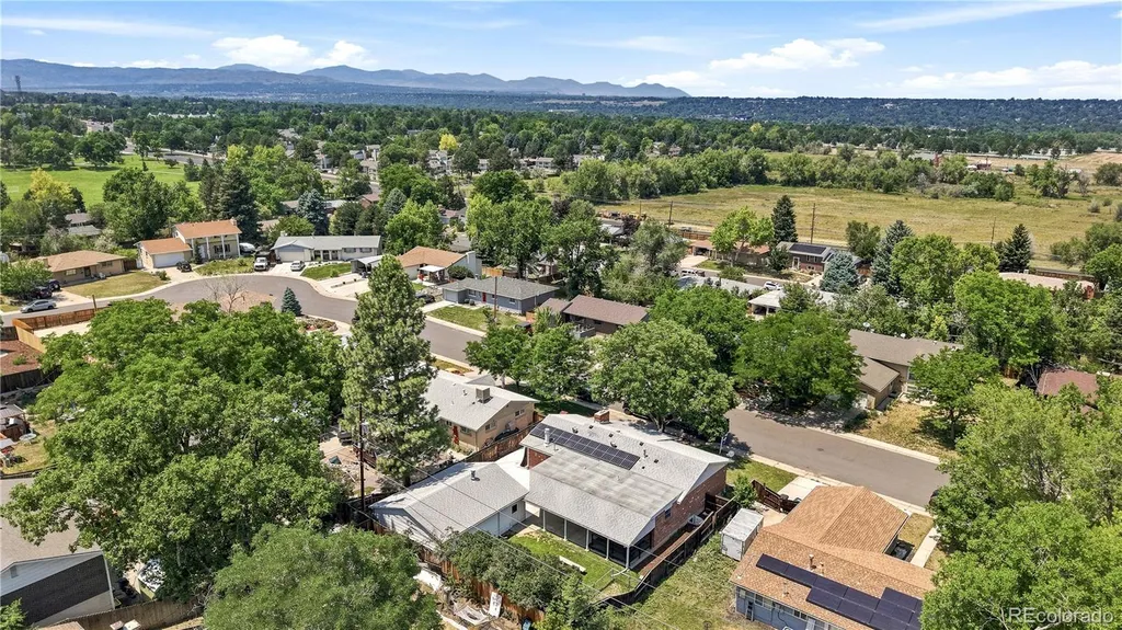 4264 W Radcliff Avenue Denver CO 80236