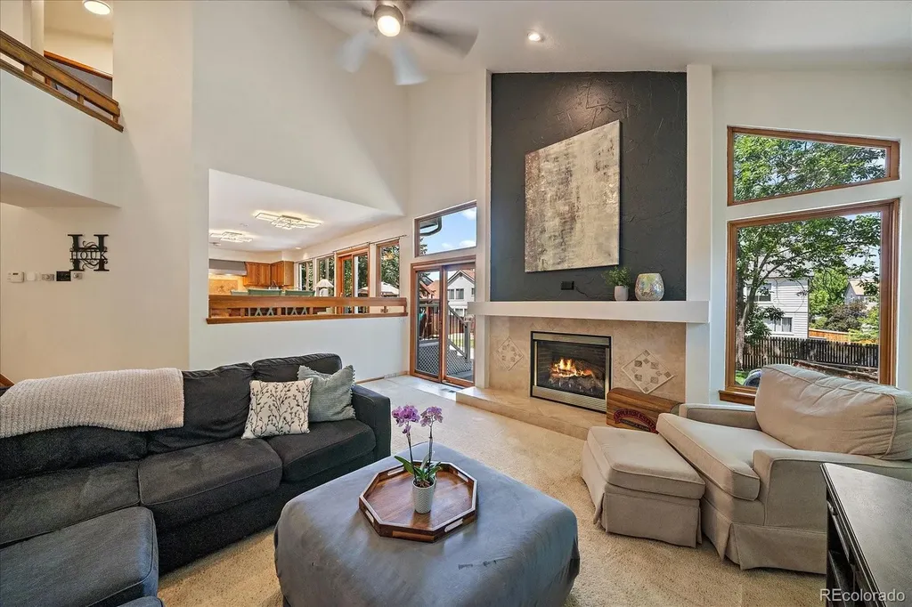 8247 W Chestnut Avenue Littleton CO 80128