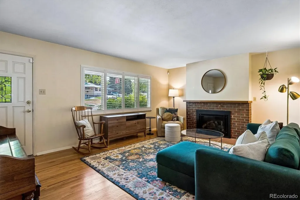 8264 E Kenyon Drive Denver CO 80237