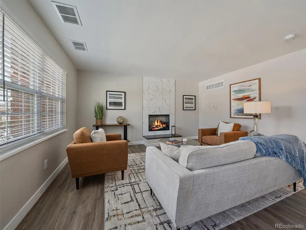 5543 S Lowell Boulevard Littleton CO 80123