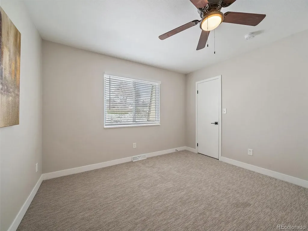 5543 S Lowell Boulevard Littleton CO 80123