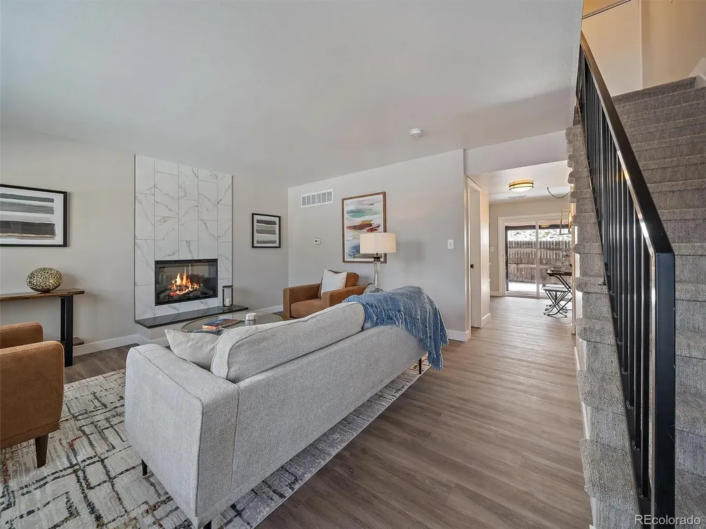 5543 S Lowell Boulevard Littleton CO 80123