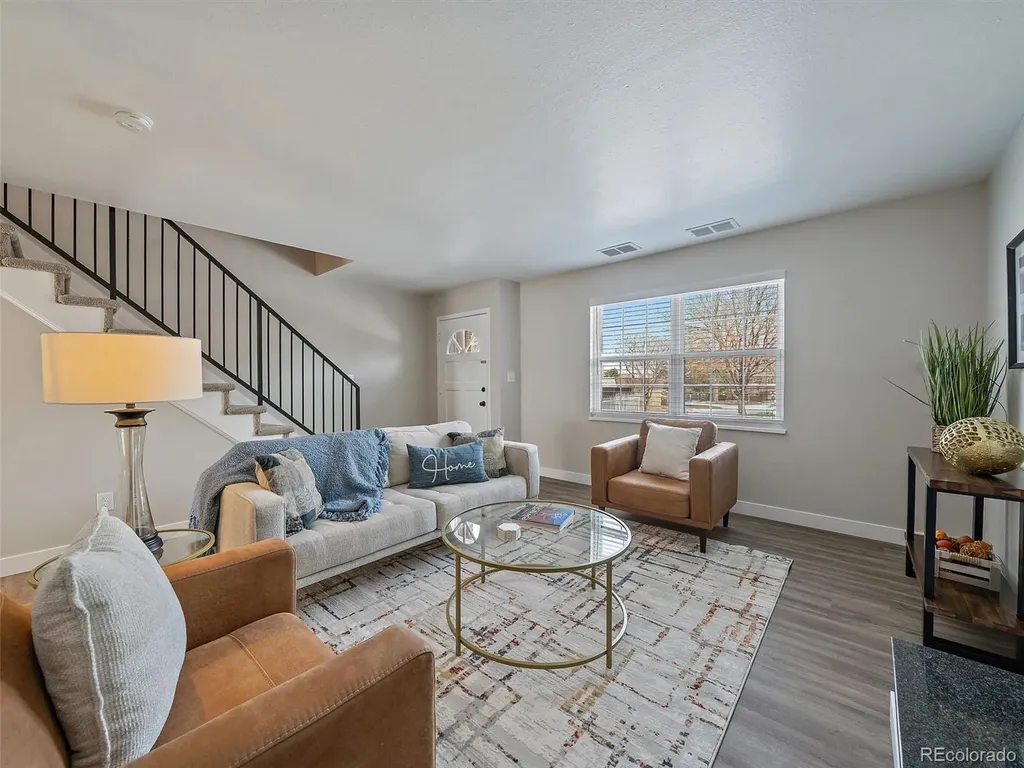 5543 S Lowell Boulevard Littleton CO 80123