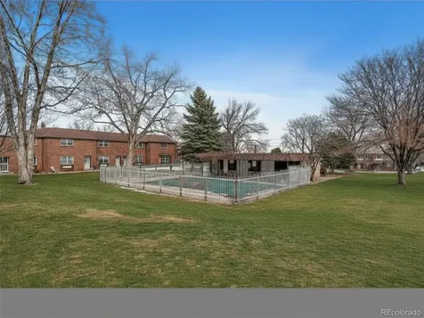 5543 S Lowell Boulevard Littleton CO 80123
