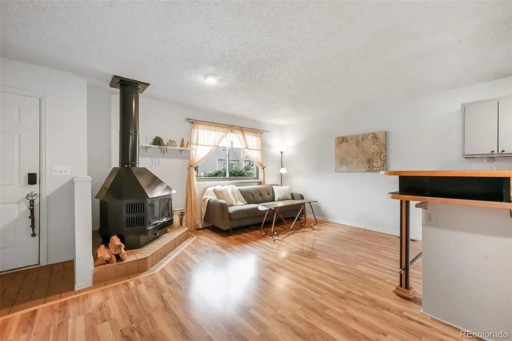 2015 Erin Loop Colorado Springs CO 80918