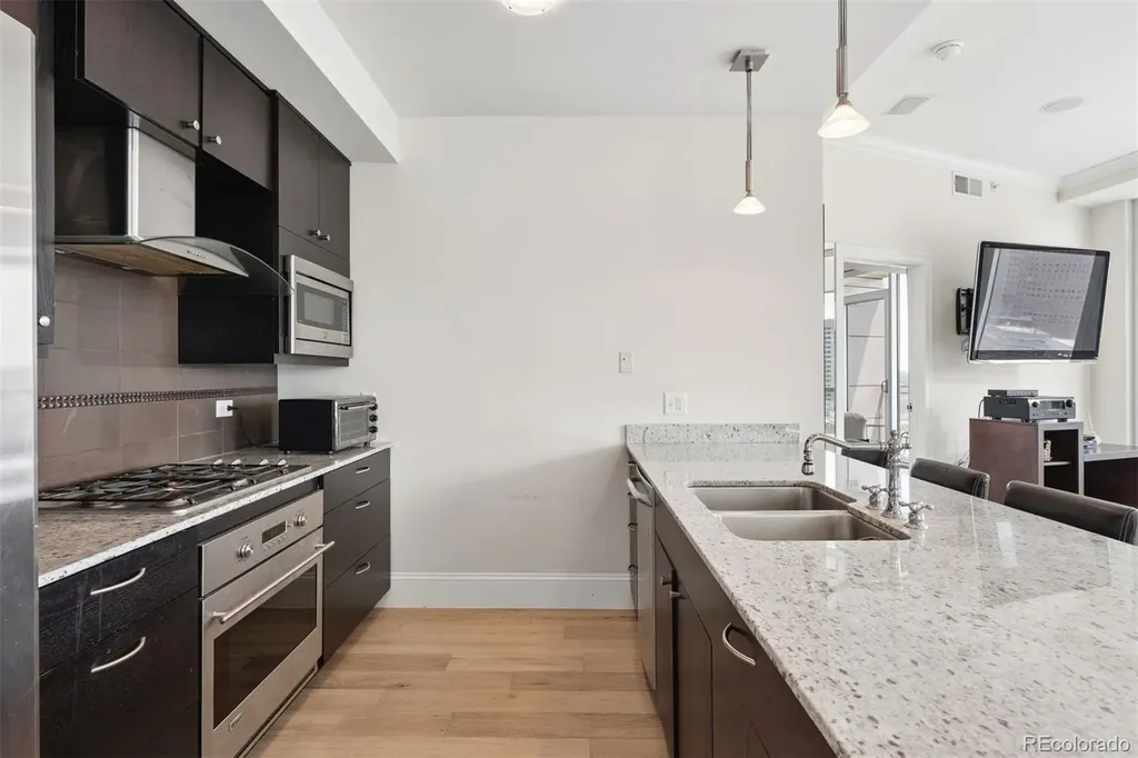 2001 N Lincoln Street Denver CO 80202
