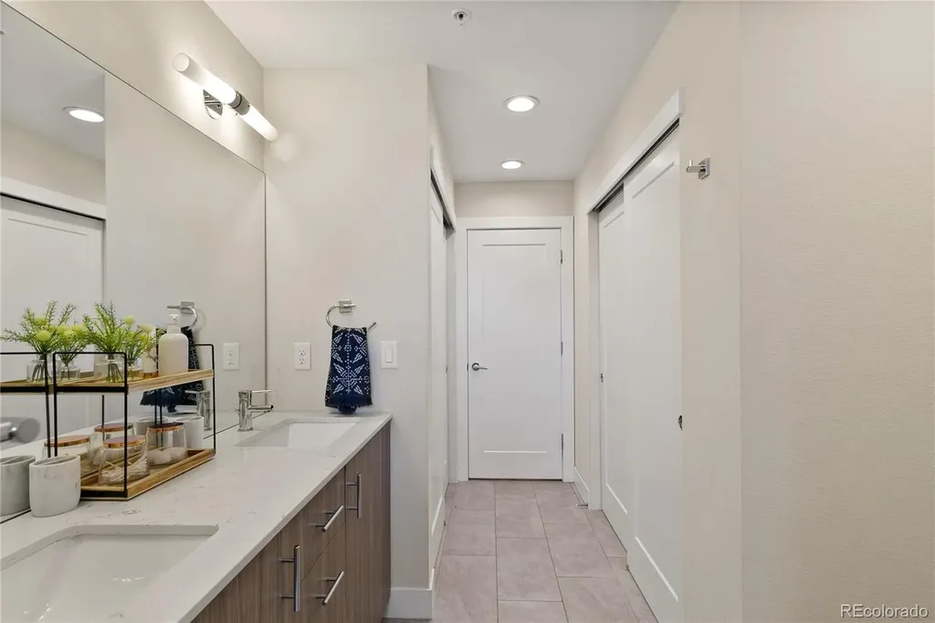 1480 Wolff Street Denver CO 80204