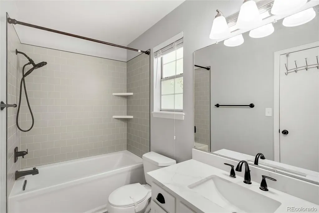 9352 Balsam Court Highlands Ranch CO 80126