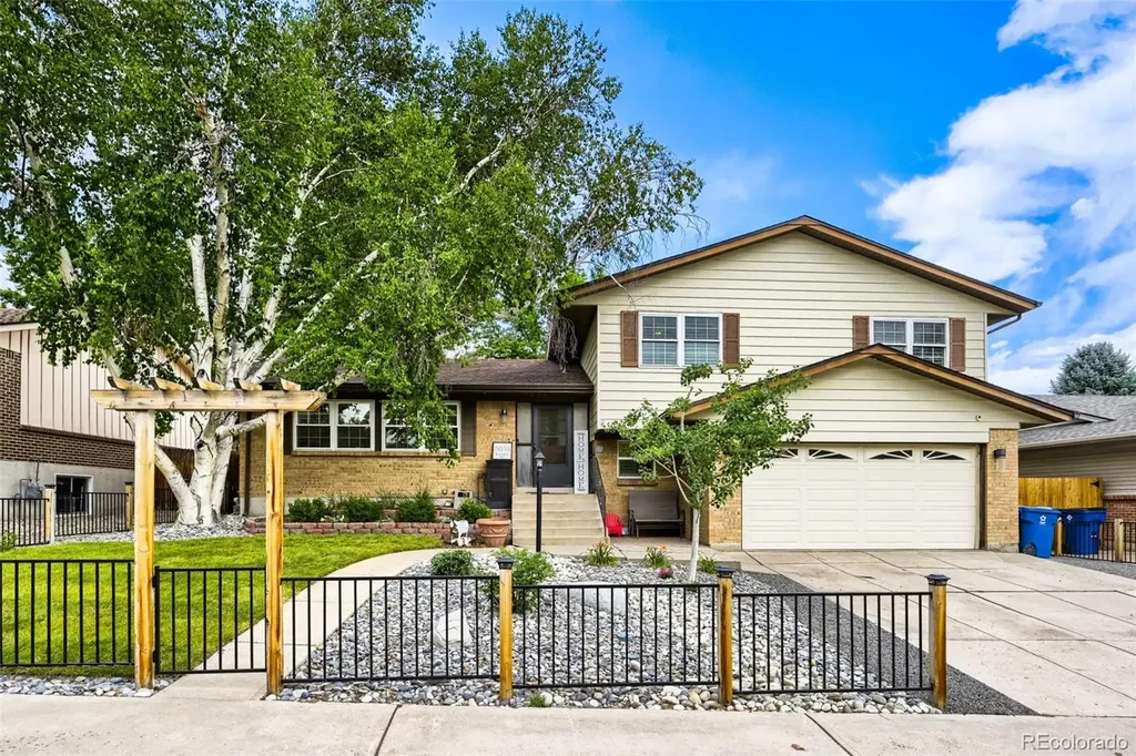 11839 W Atlantic Avenue Lakewood CO 80228