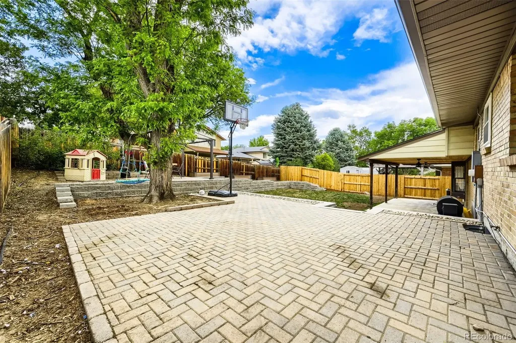 11839 W Atlantic Avenue Lakewood CO 80228