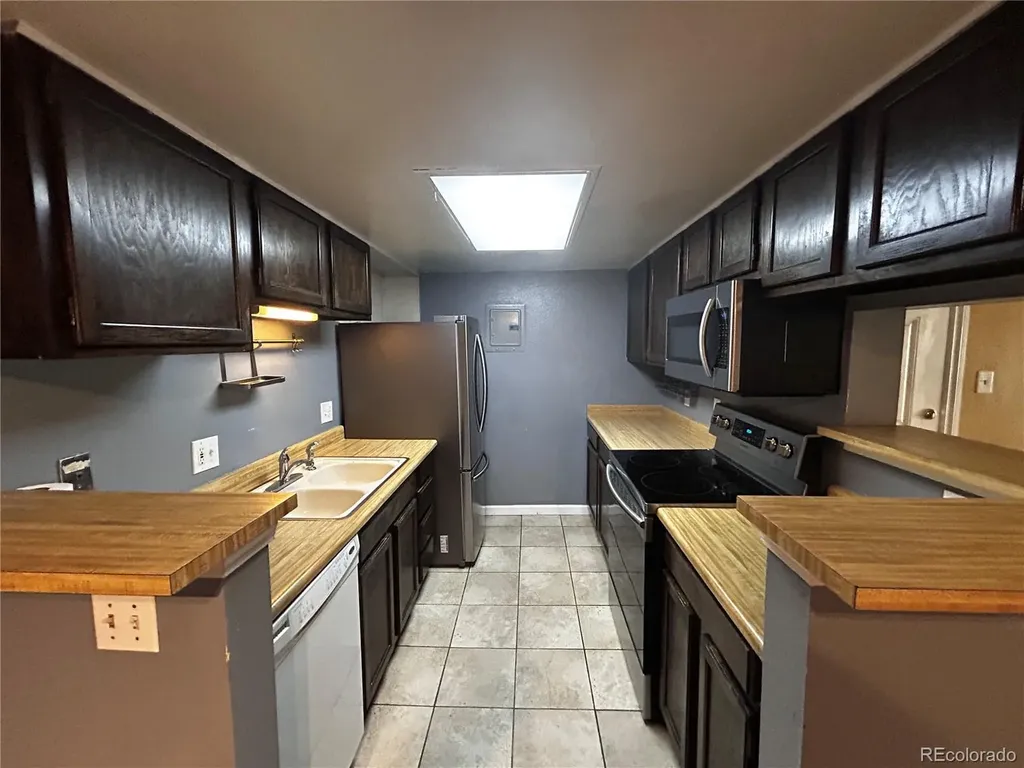 4400 S Quebec Denver CO 80237