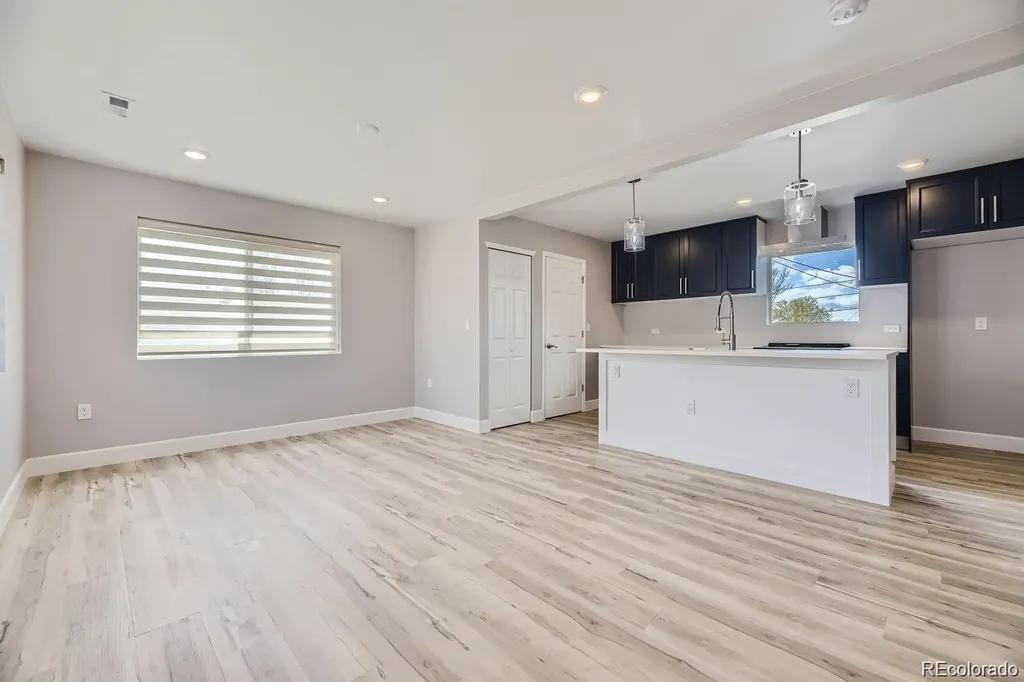3227 N Steele Street Denver CO 80205