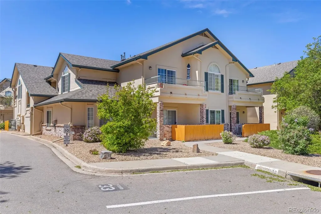 8653 E Dry Creek Road Englewood CO 80112