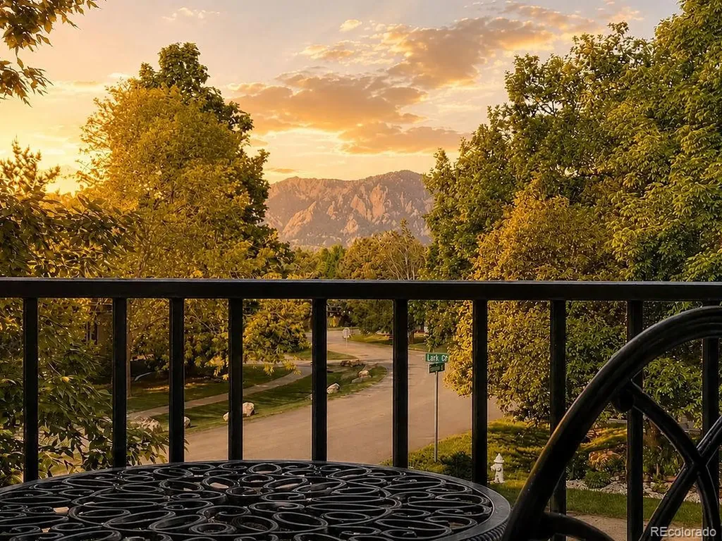 1332 Lark Court Boulder CO 80303