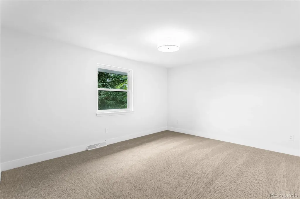 8624 E Mineral Circle Centennial CO 80112