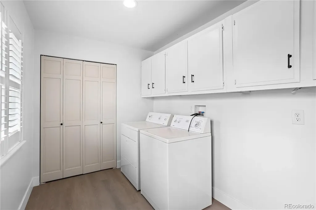 8624 E Mineral Circle Centennial CO 80112