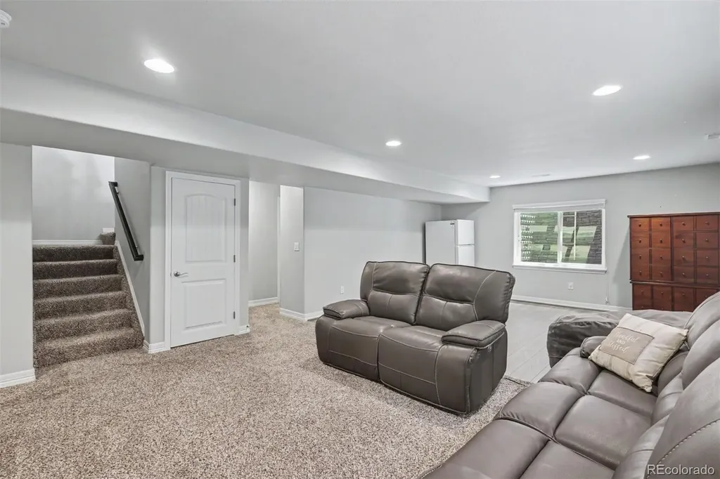 6414 Mountain Dale Drive Colorado Springs CO 80927