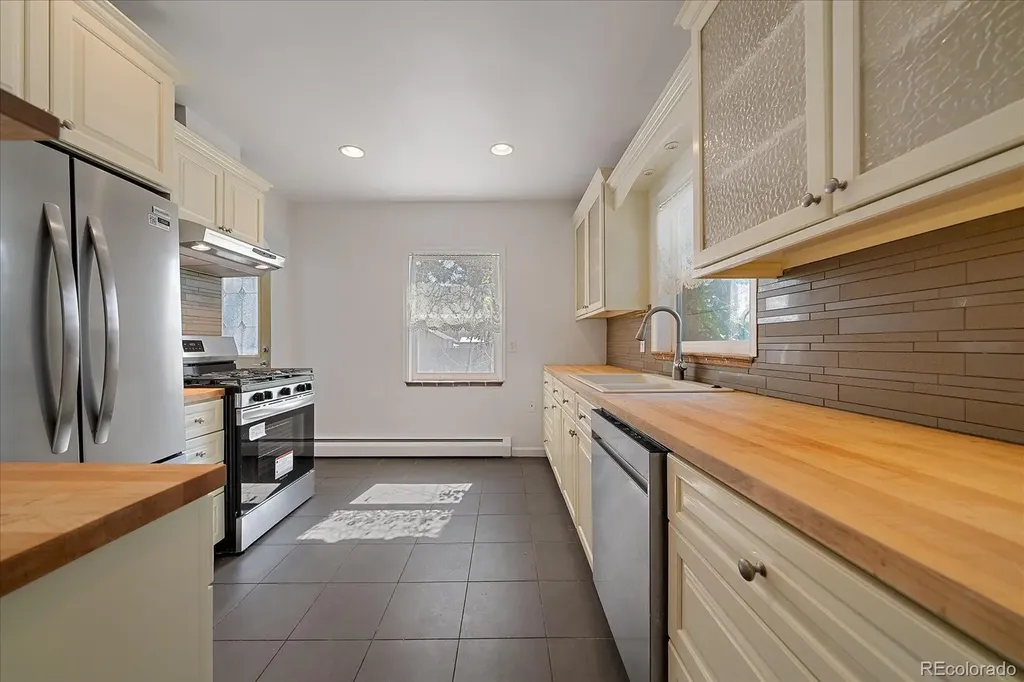 2910 Benton Street Wheat Ridge CO 80214