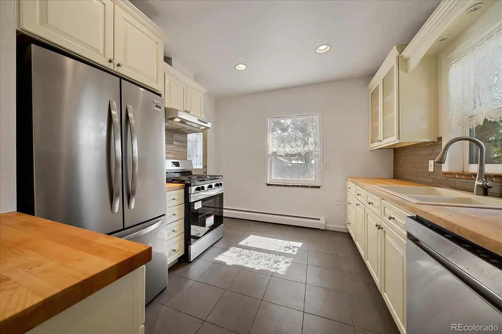 2910 Benton Street Wheat Ridge CO 80214
