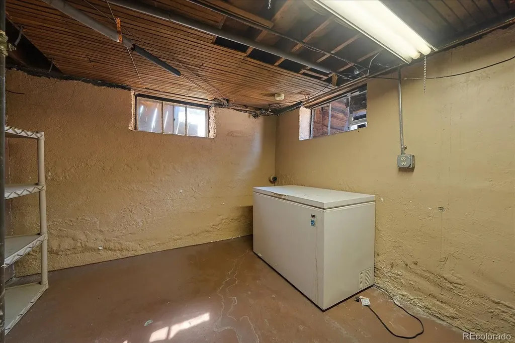 2910 Benton Street Wheat Ridge CO 80214