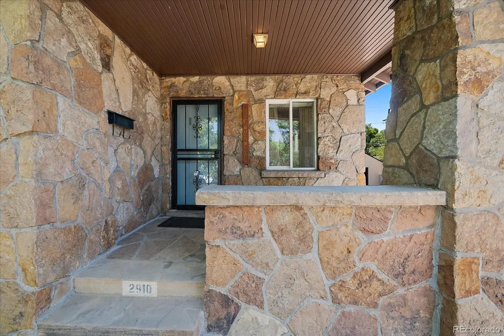 2910 Benton Street Wheat Ridge CO 80214