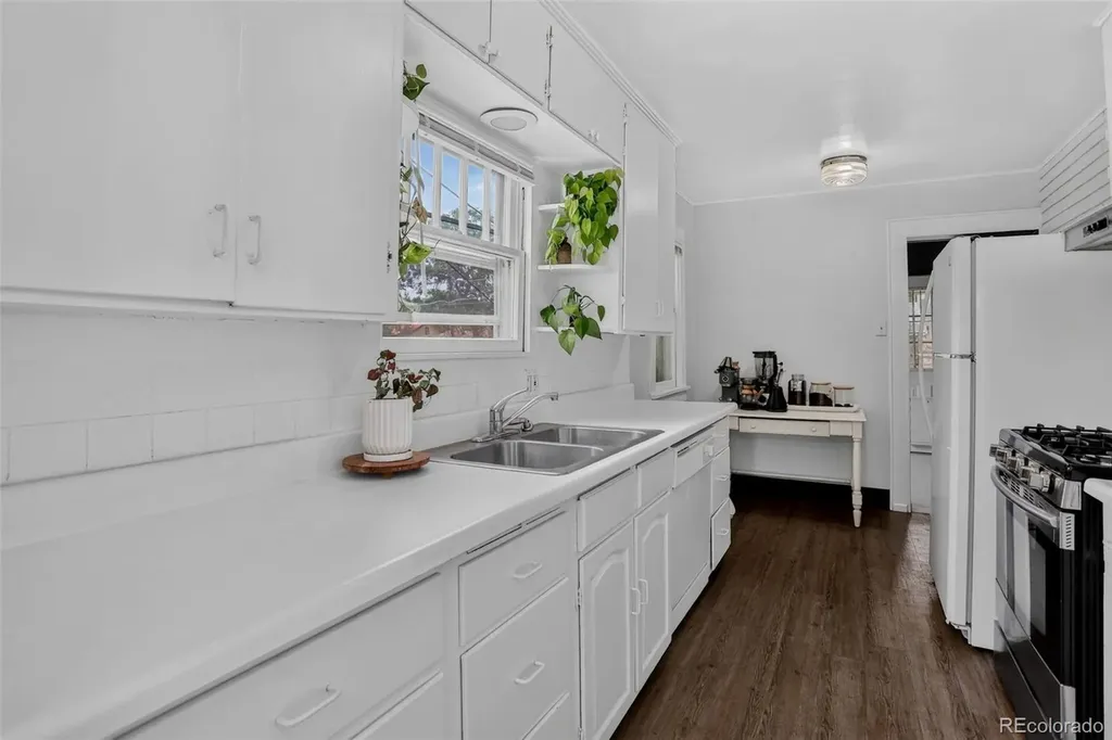 3505 Meade Street Denver CO 80211