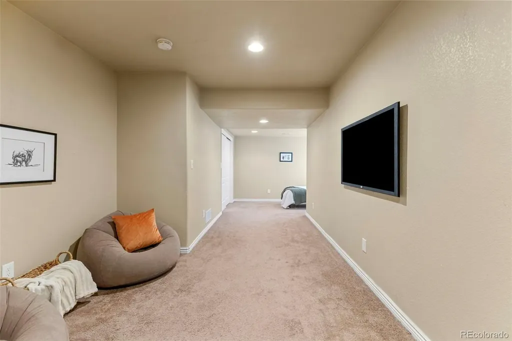 10268 Norfolk Street Commerce City CO 80022