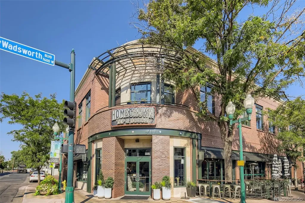 6180 Dover Street Arvada CO 80004