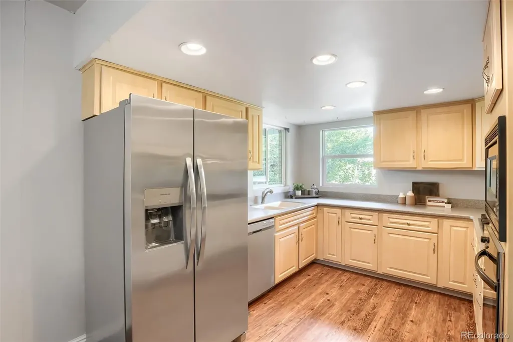 6180 Dover Street Arvada CO 80004