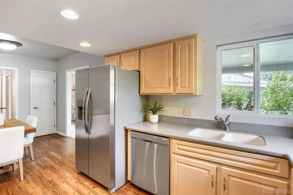 6180 Dover Street Arvada CO 80004