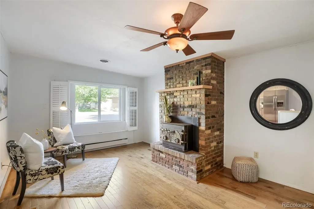 6180 Dover Street Arvada CO 80004