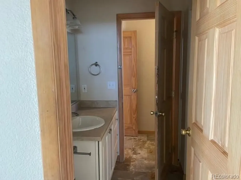 12508 Arapahoe Road Lafayette CO 80026