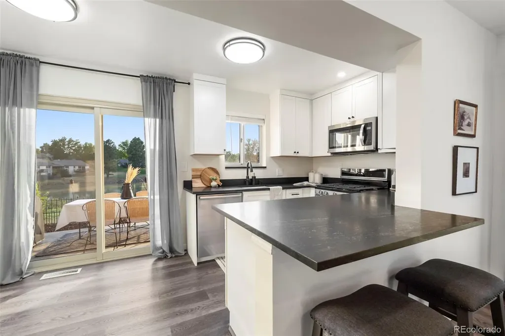 4416 W Pondview Drive Littleton CO 80123