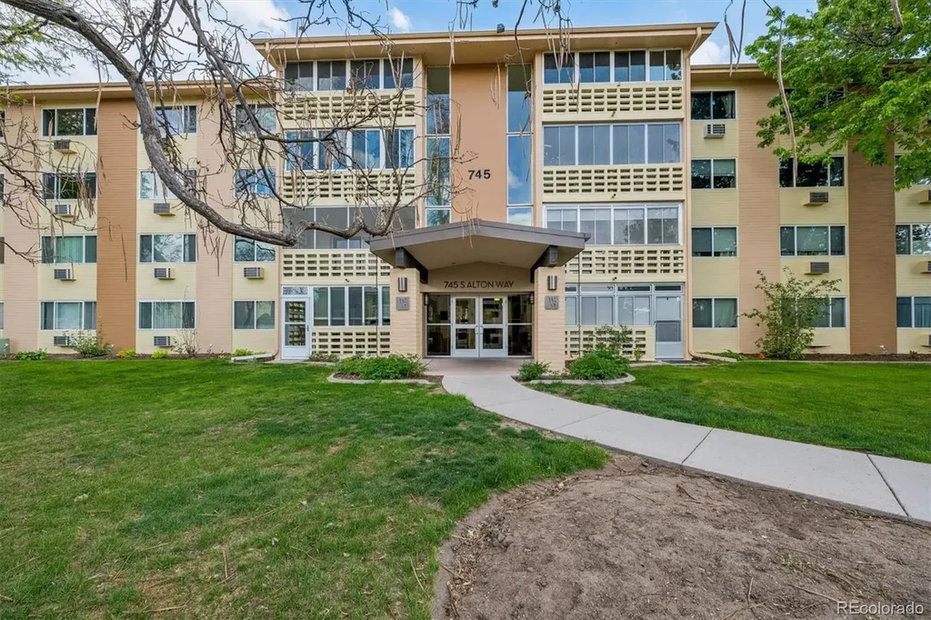 745 S Alton Way Denver CO 80247