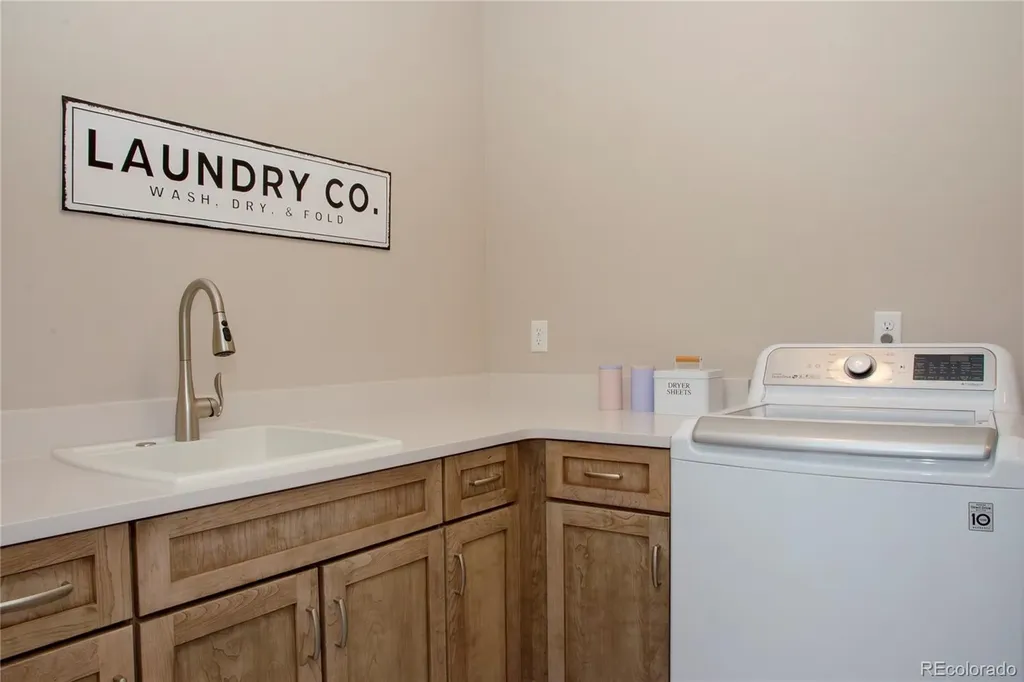 7936 S Jamestown Court Aurora CO 80016