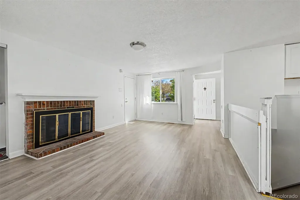 2757 S Salida Street Aurora CO 80013