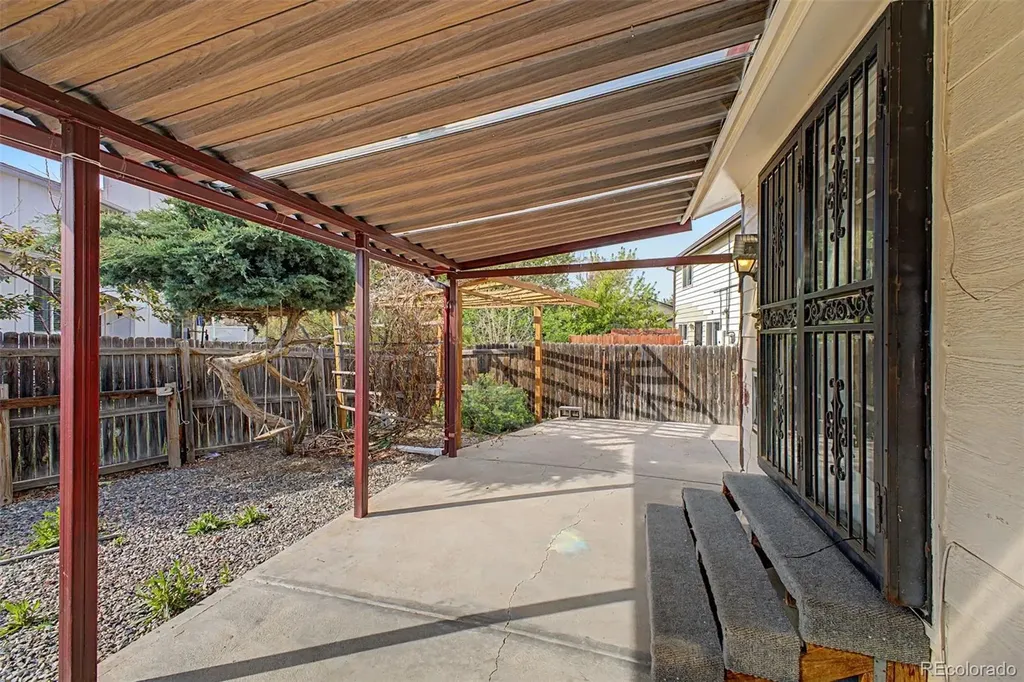 2757 S Salida Street Aurora CO 80013