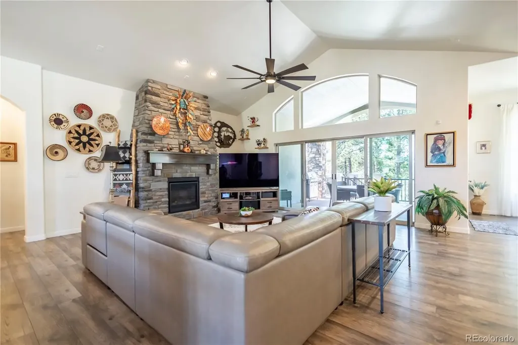 16021 Fox Mesa Court Monument CO 80921