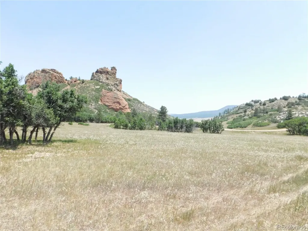 5980 Country Club Drive Larkspur CO 80118