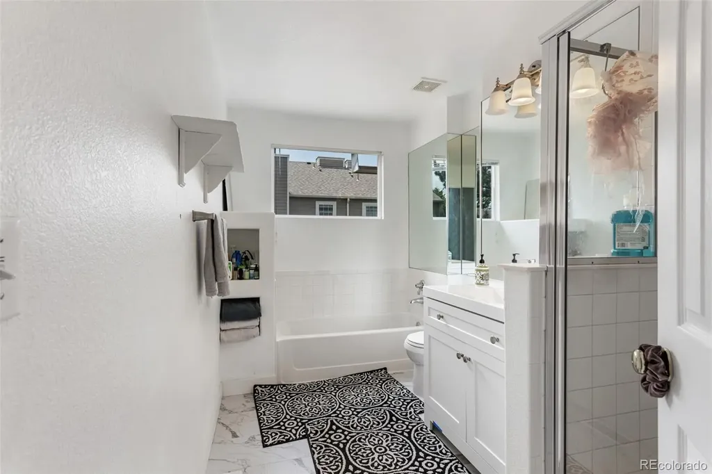 1885 S Quebec Way Denver CO 80231