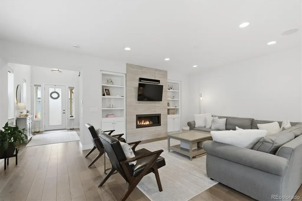 1164 S Lincoln Street Denver CO 80210