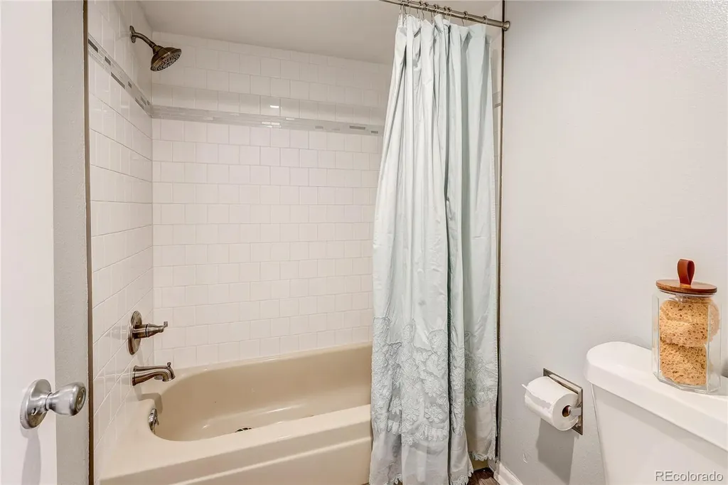 14208 E 1st Drive Aurora CO 80011