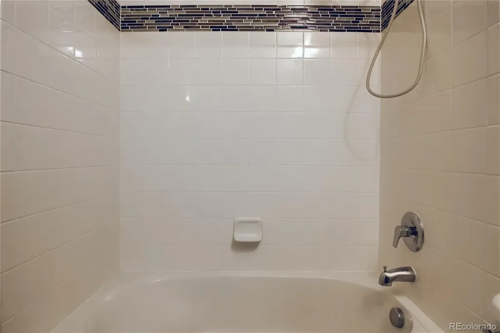 6779 Raritan Drive Denver CO 80221