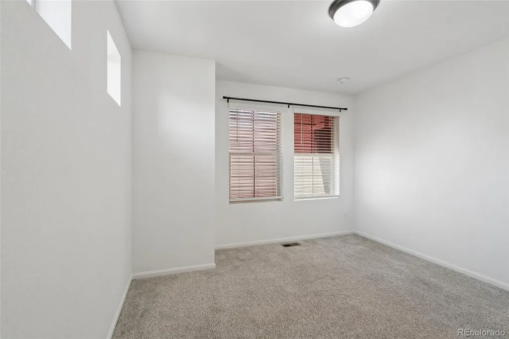 10115 Yampa Court Commerce City CO 80022
