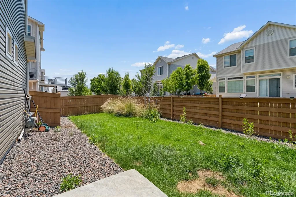 10115 Yampa Court Commerce City CO 80022
