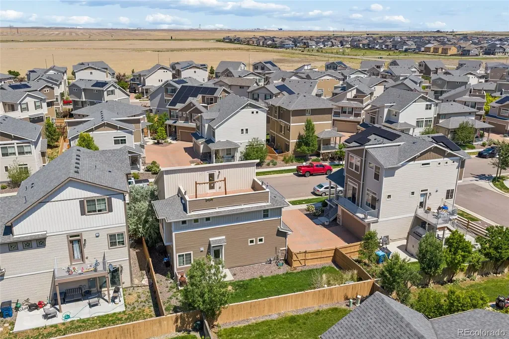 10115 Yampa Court Commerce City CO 80022