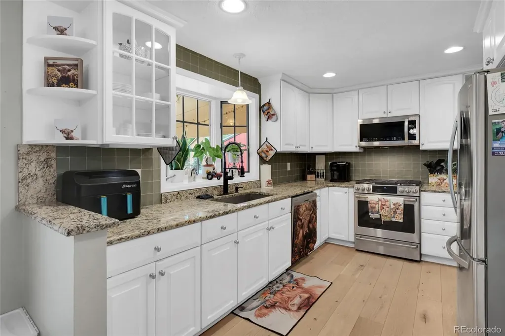 6259 S Fenton Court Littleton CO 80123