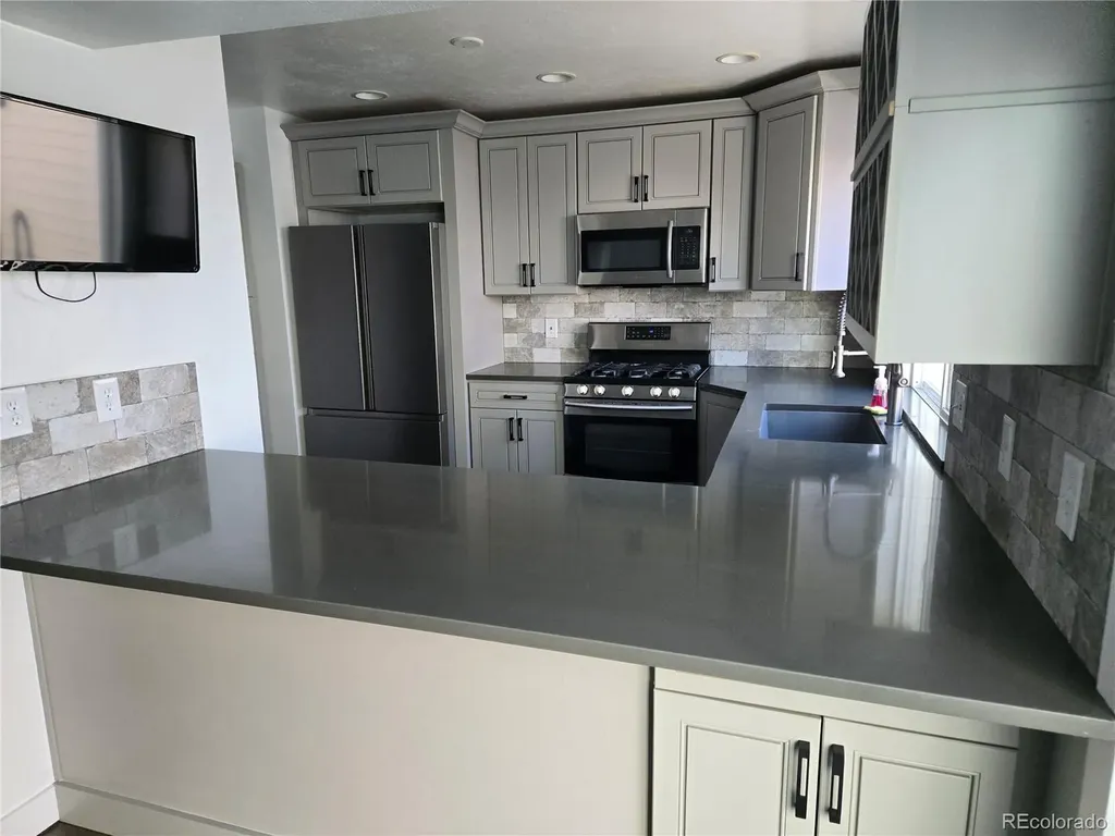 1050 S Monaco Parkway Denver CO 80224