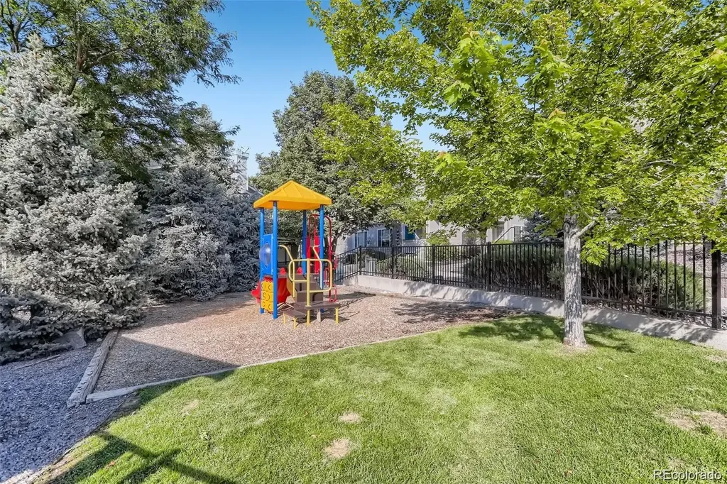 8365 Pebble Creek Way Highlands Ranch CO 80126